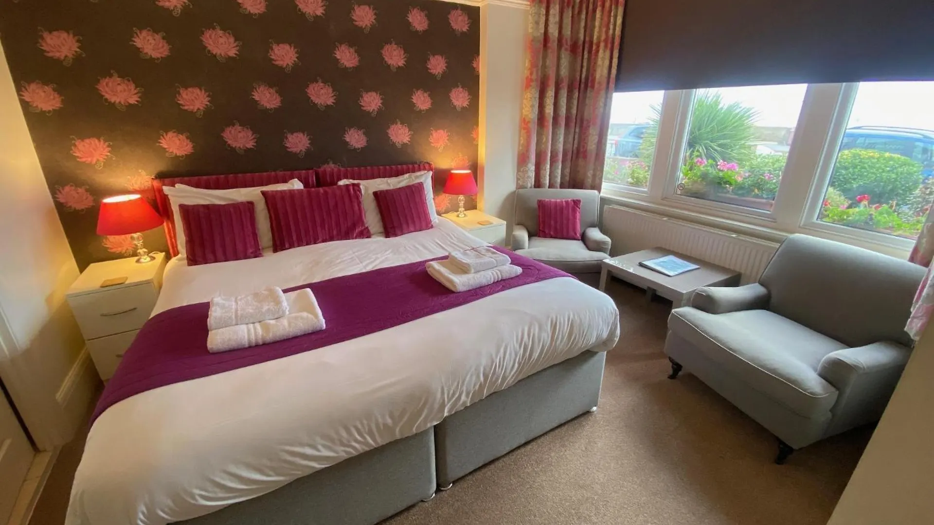 Pebbles Guest House Southend-on-Sea